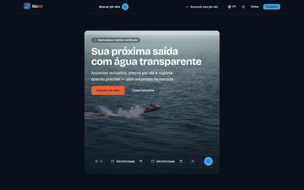 Página de inicio de GoJet, con búsqueda por destino y fecha sobre la foto de una moto de agua en movimiento